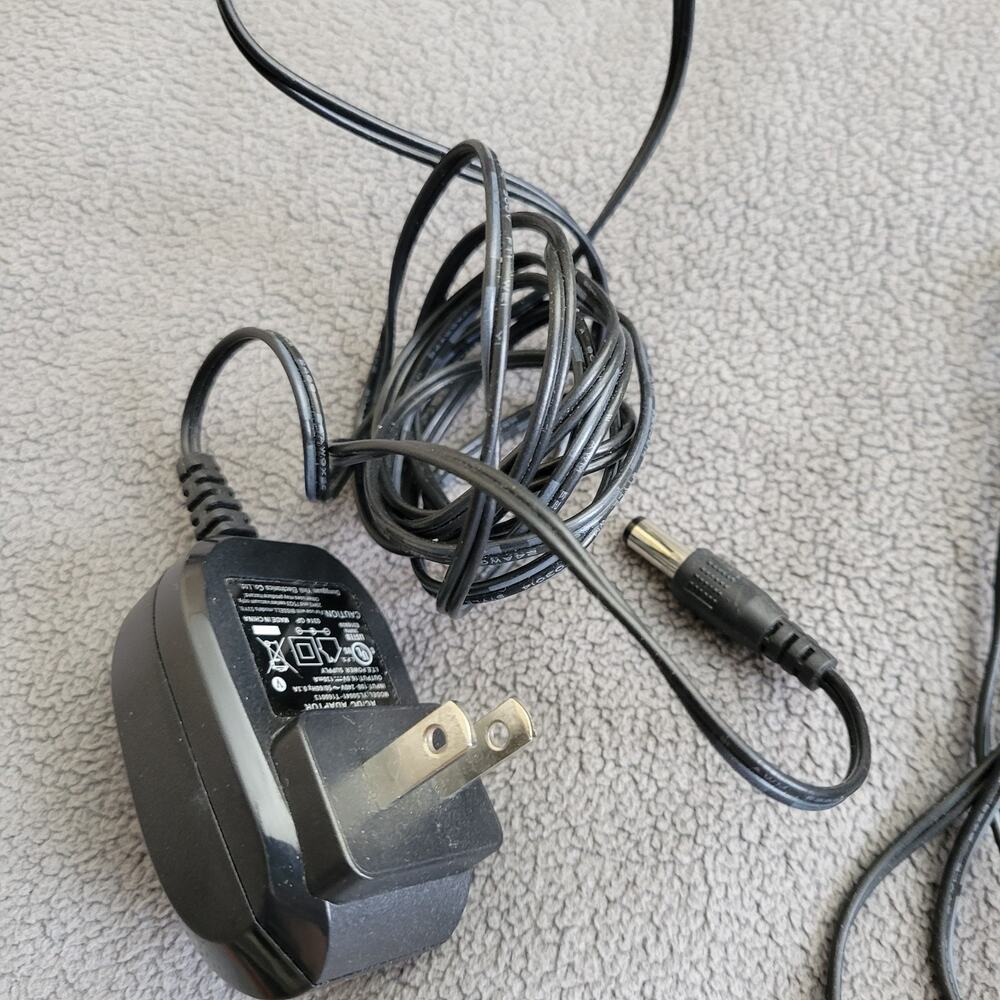 VGA DVI POWER ADAPTER Cables Circular‎ Barrel DC Video Mixed 19PC Spares - Picture 14 of 16